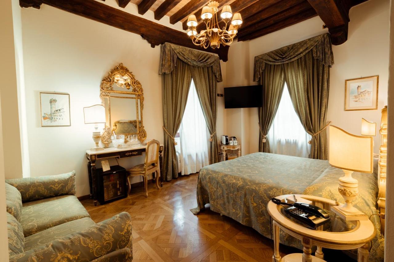 Hotel Palazzo Alexander Lukka Zewnętrze zdjęcie