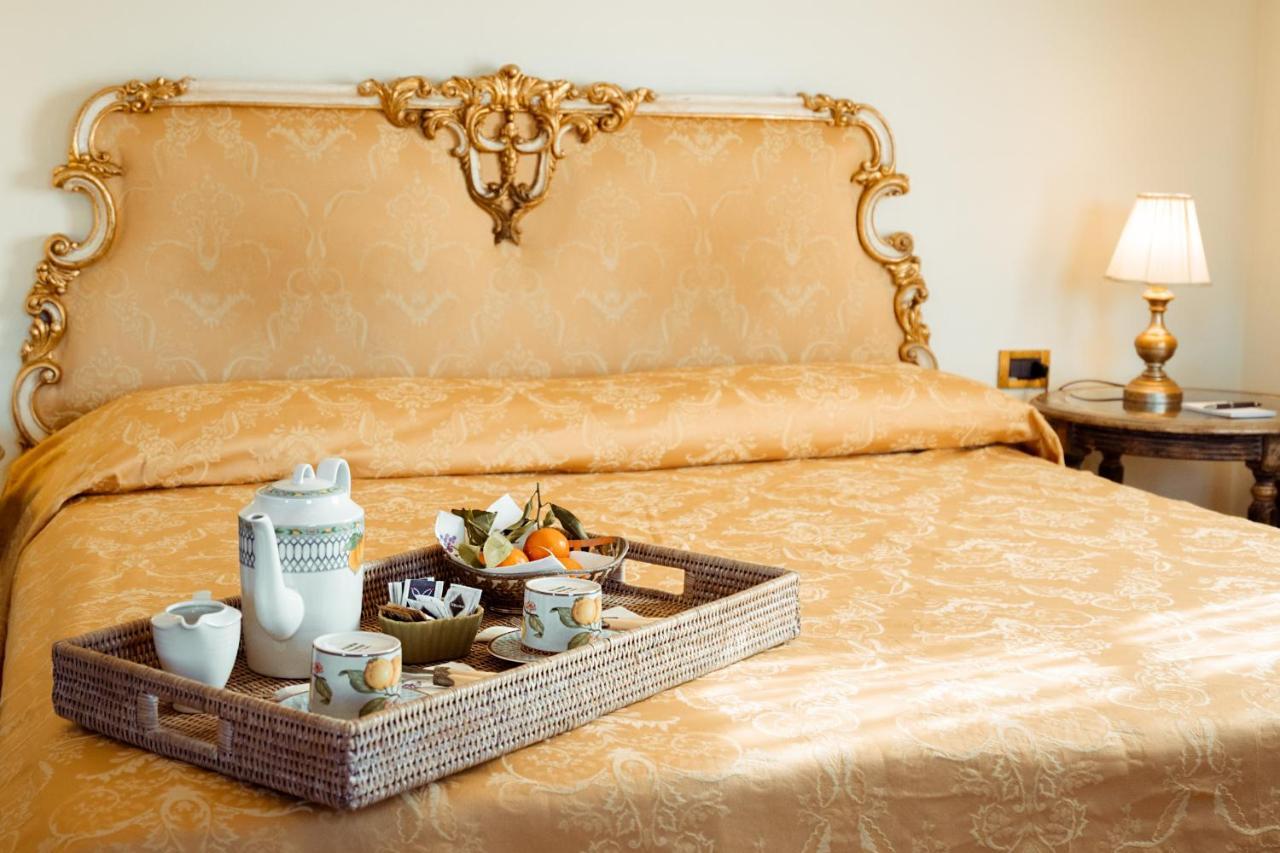 Hotel Palazzo Alexander Lukka Zewnętrze zdjęcie