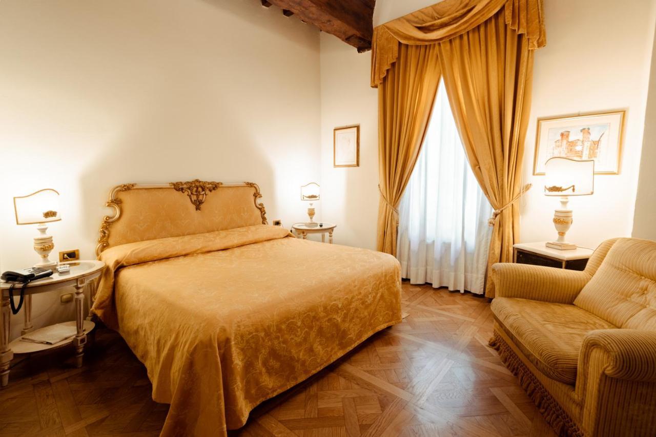 Hotel Palazzo Alexander Lukka Zewnętrze zdjęcie