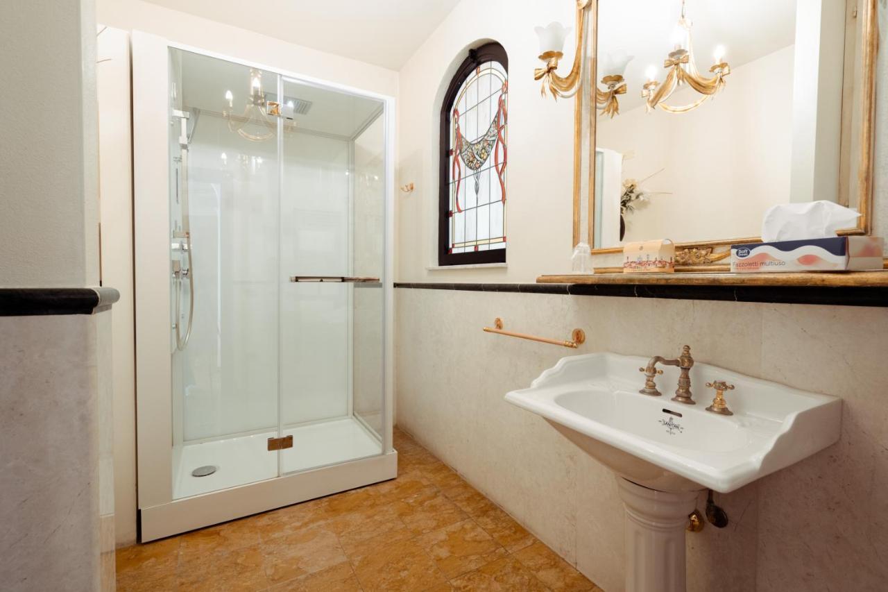 Hotel Palazzo Alexander Lukka Zewnętrze zdjęcie