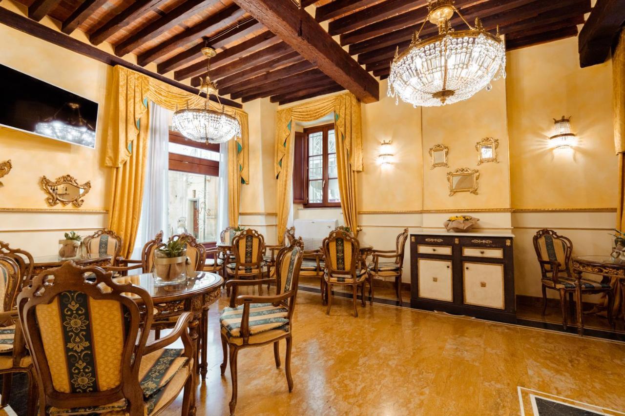 Hotel Palazzo Alexander Lukka Zewnętrze zdjęcie